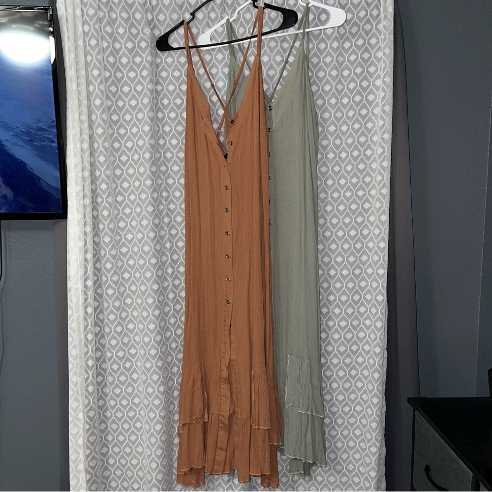 Vici Clarna Midi Dress